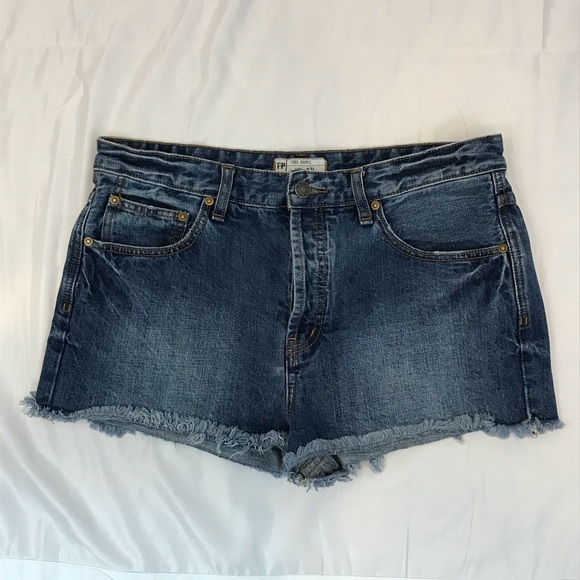 Free People denim shorts size 31 - Picture 1 of 3